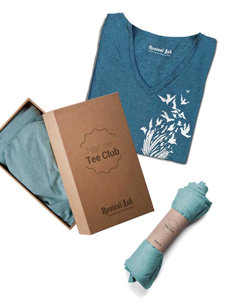 Revival Ink Shirts Buy Women’s Cute Giraffe T-Shirt | Women’s Graphic Tees– Revival Ink L / Light Blue